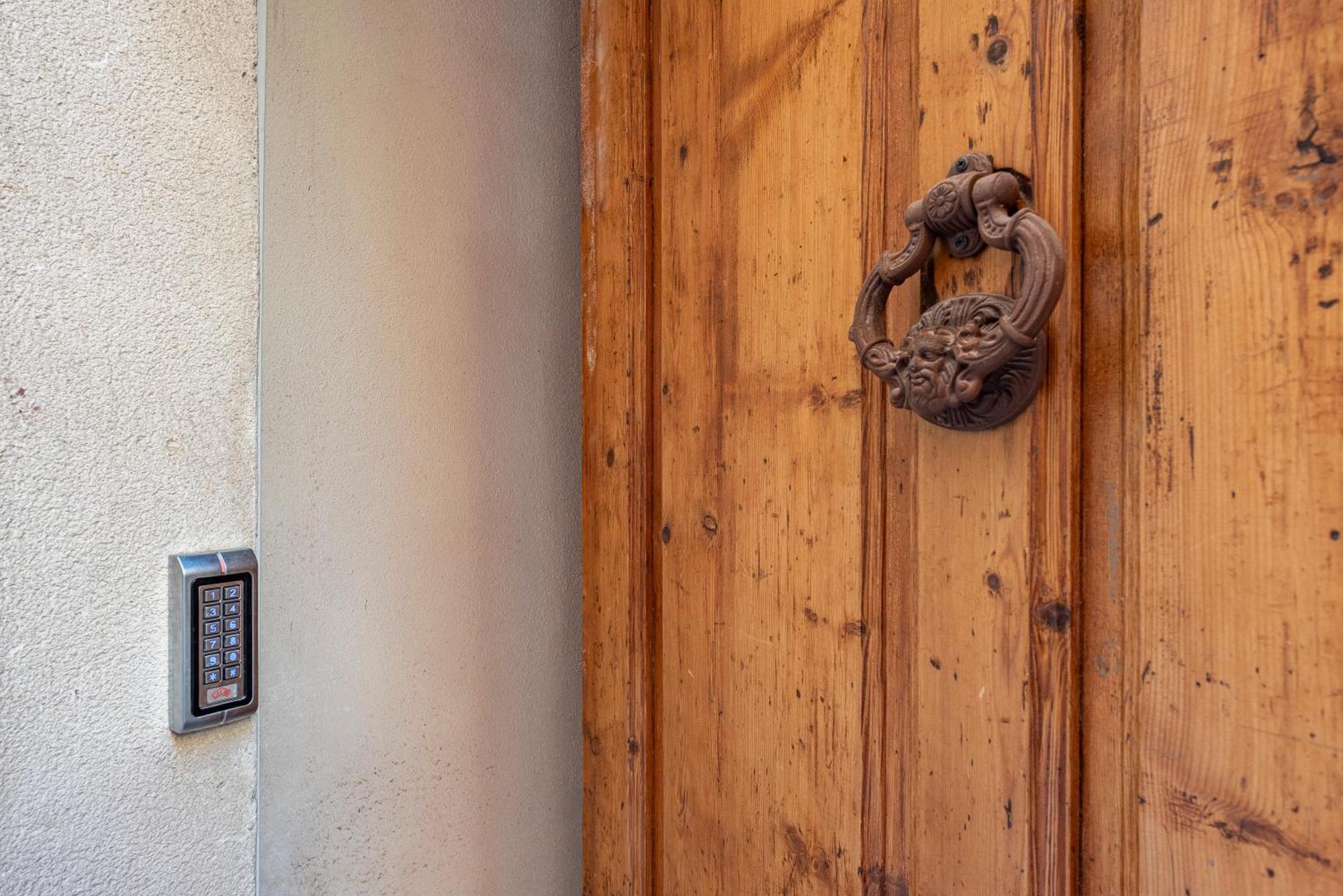 Old Town Experience Central Apartment タラゴナ エクステリア 写真